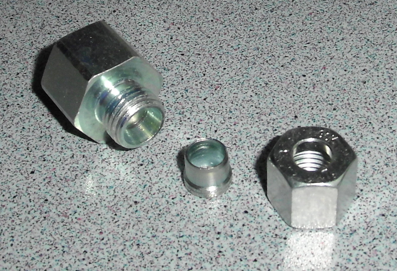 Gas Übergangsstück Verschraubung Adapter 3/8" Kupplung 8mm Rohr 75290r NEU