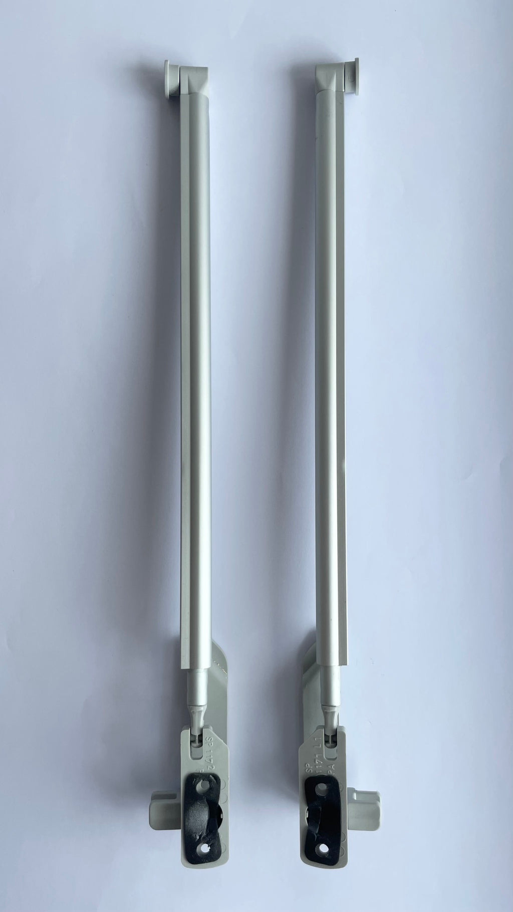 Fenster Aufsteller für NW600 Seitz S 6 Halter Aussteller Paar 208f072 NEU