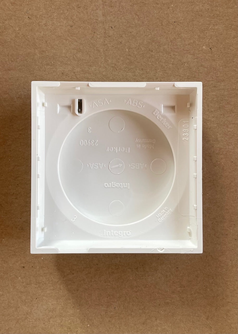 Klappdeckel für Steckdose Einbau Berker Integro NEU