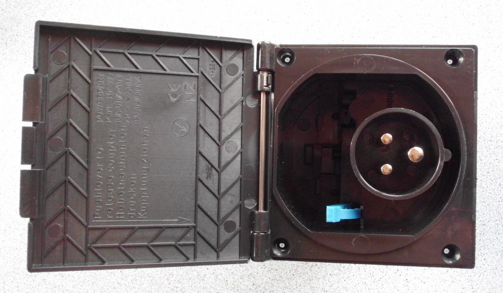 Einspeisestecker 230 Volt CEE Steckdose fest 108 x 109 NEU