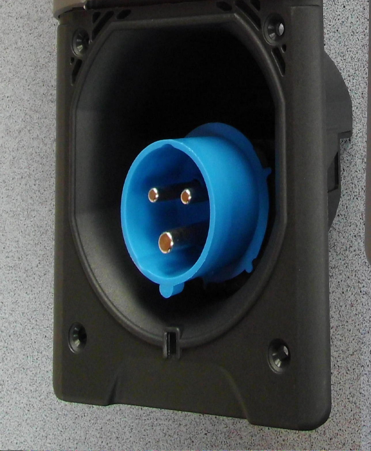 Einspeisestecker neue Form mit Magnetdeckel 230 V CEE fest Einbau NEU