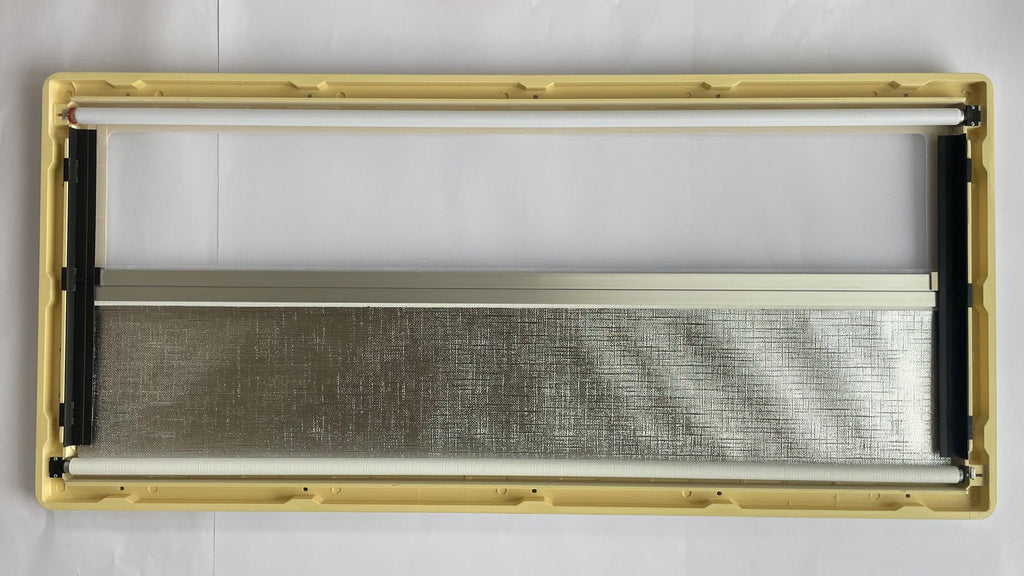 Seitz S4 Innenrahmen B-Ware FÜR S-4 Fenster 1000 x 450 inkl. Rollo + Moskitonetz