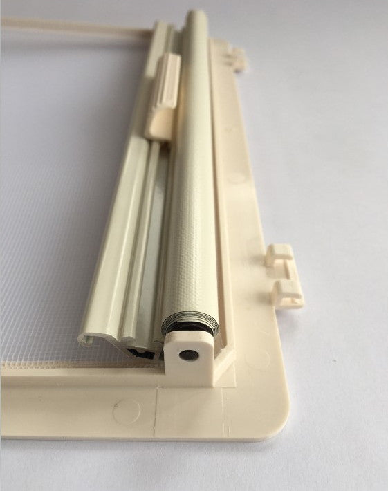 Moskitonetz Rahmen creme + Verdunkelungs Rollo für MPK Dachhaube 28 x 28 cm 190243b NEU
