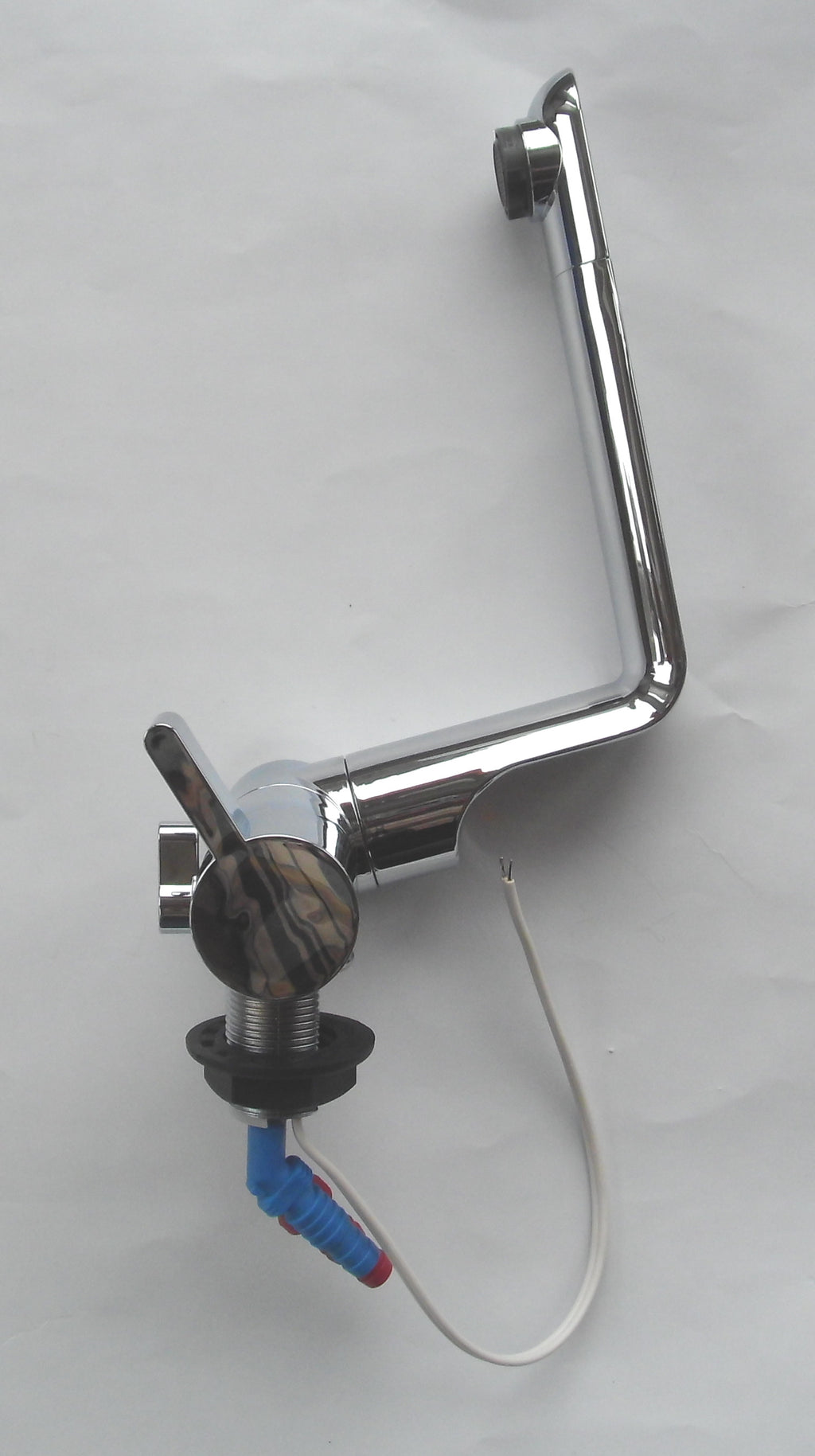 Wasserhahn Mischer 360°schwenkbar Arona chrom von Comet Wohnmobil 300f616-1 NEU