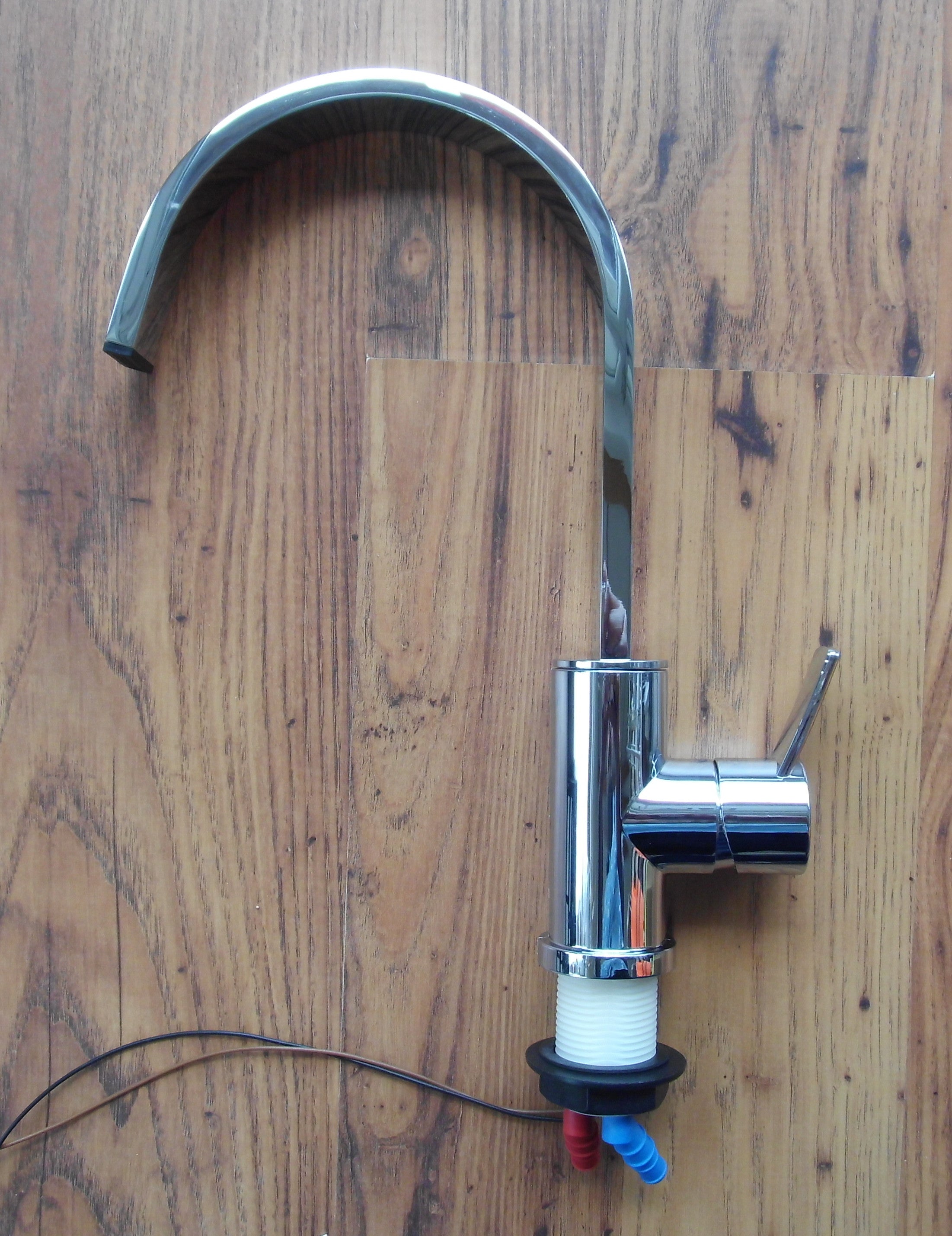Wasserhahn Einhebelmischer 360° Contur S90 von Reich Wohnmobil 300f212 NEU