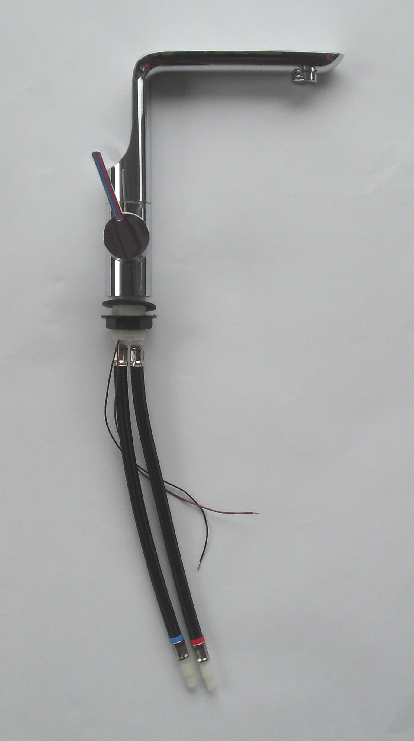Wasserhahn Einhebelmischer 360° schwenkbar Modena von Comet Wohnmobil 303f062-1 NEU