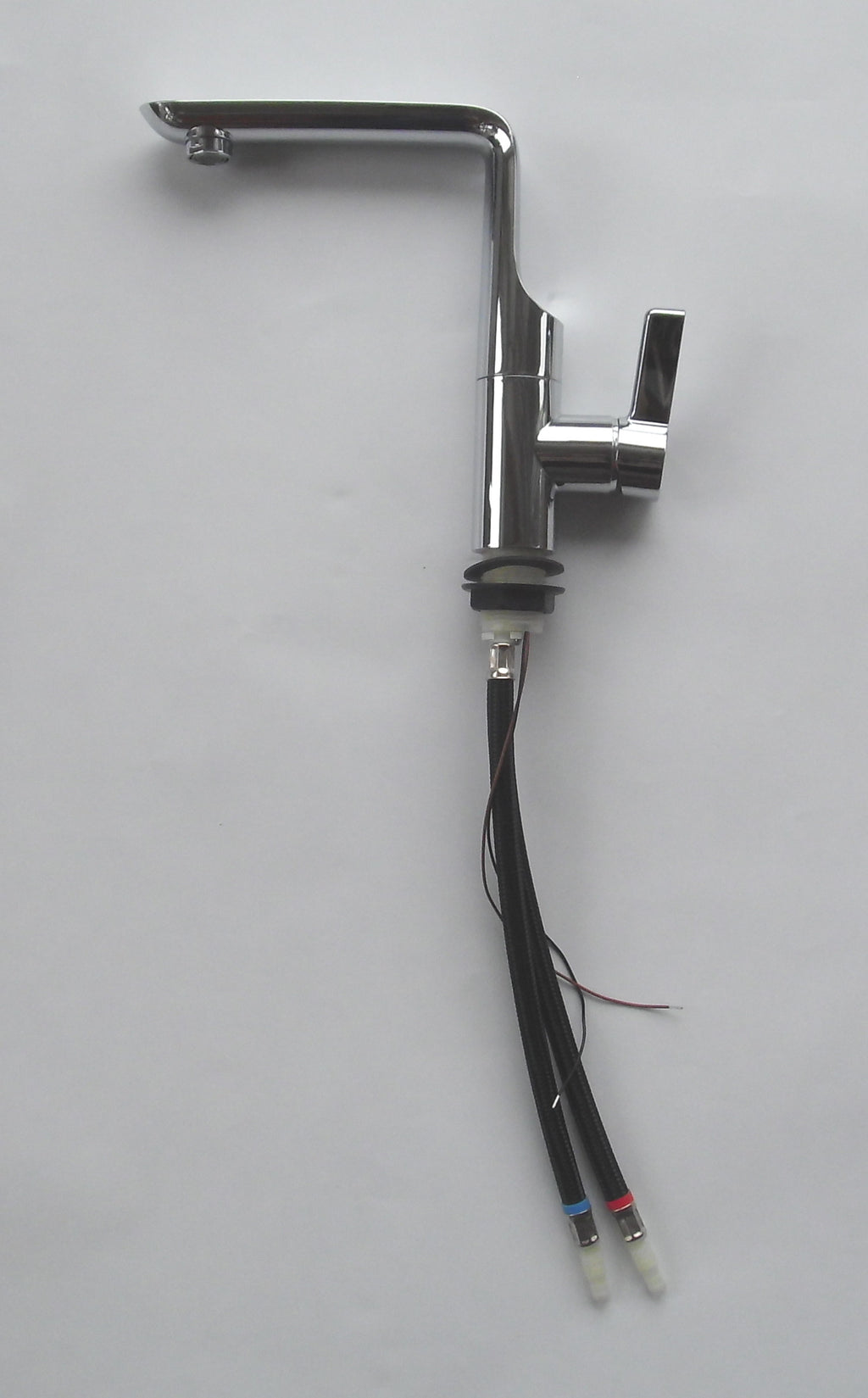 Wasserhahn Einhebelmischer 360° schwenkbar Modena von Comet Wohnmobil 303f062-1 NEU