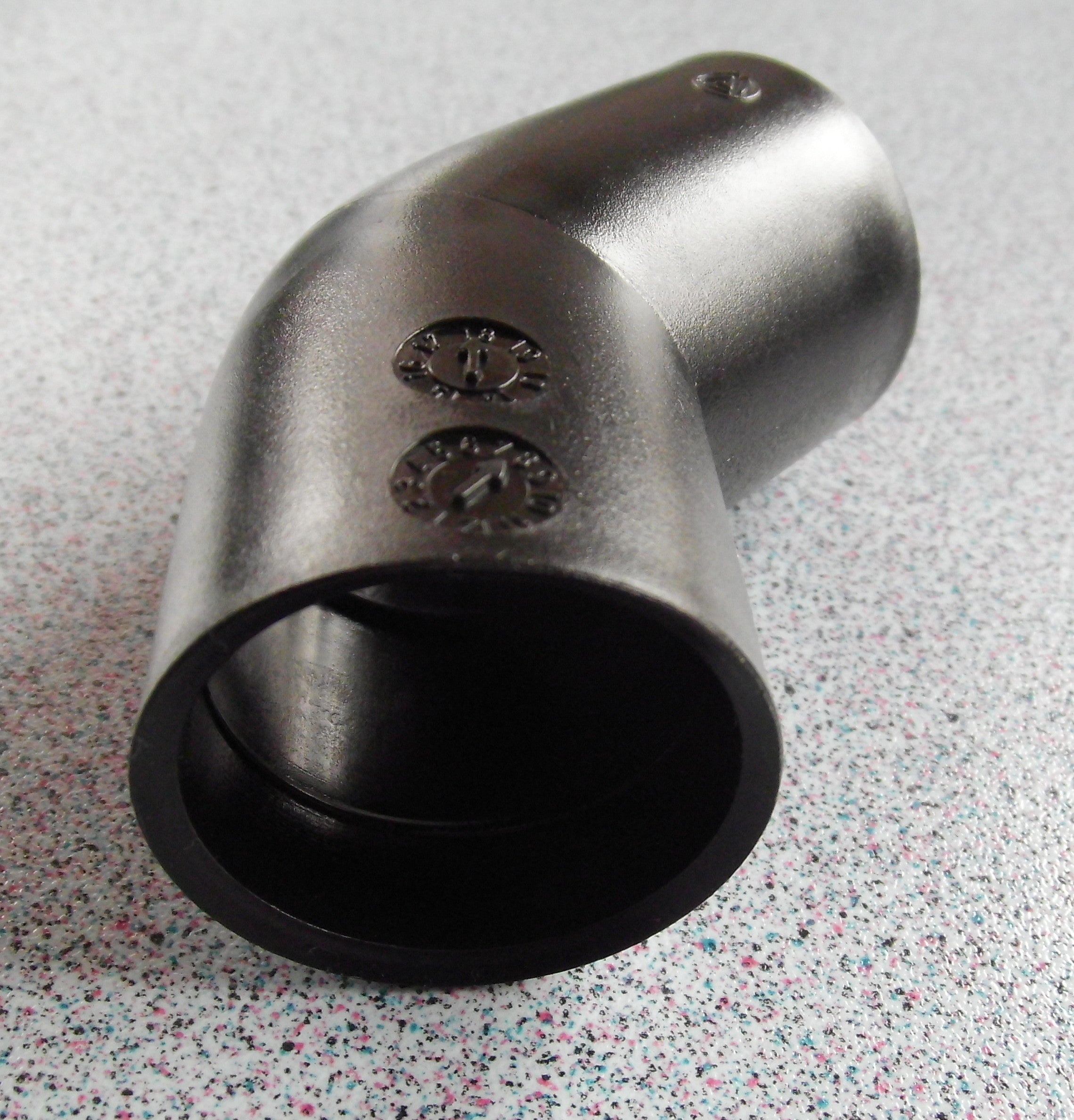 45° Winkel schwarz für Abwasser Rohrsystem 28 mm steckbar Reich 300f241 NEU