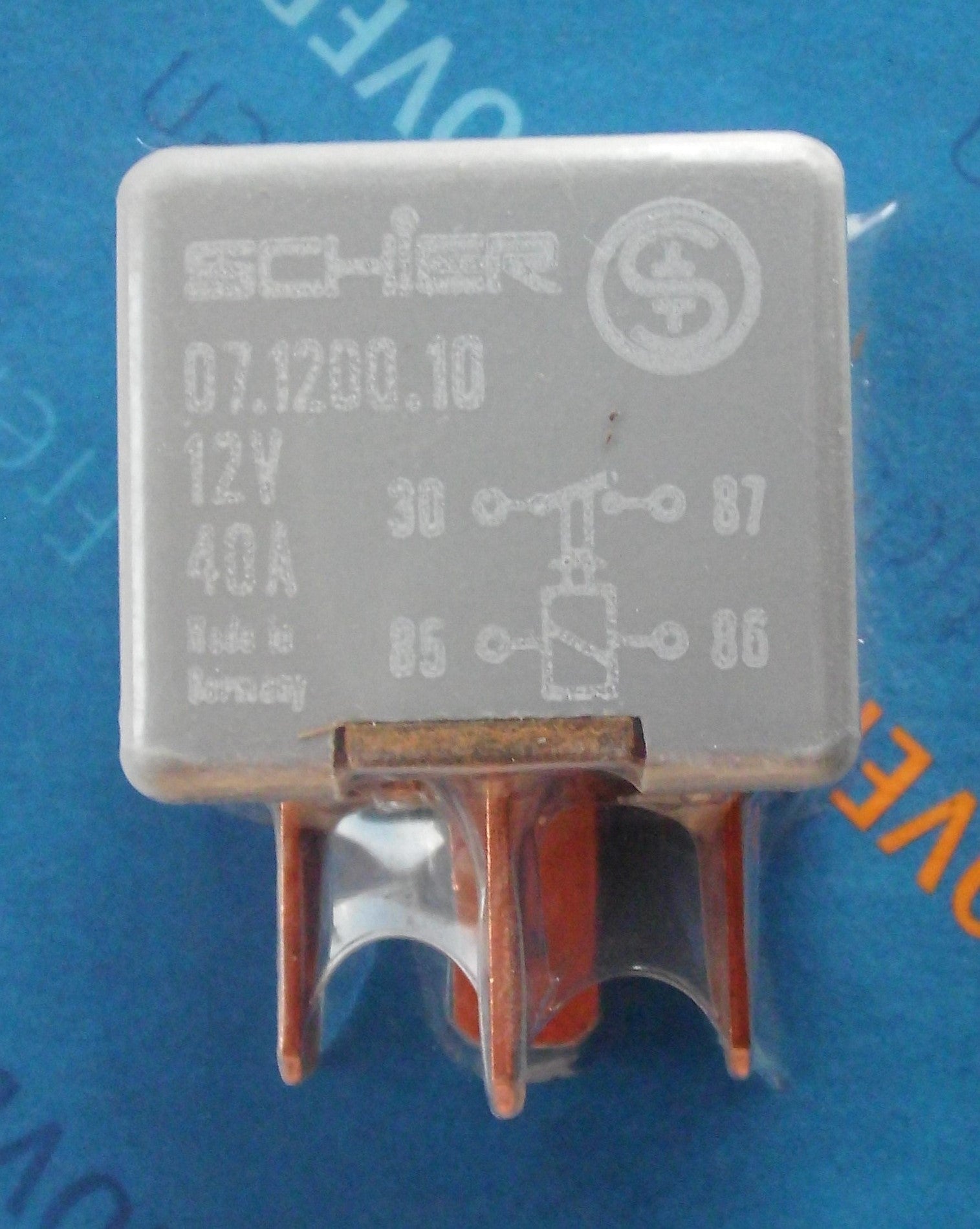 Trennrelais 07.1200.10 für 12 V / 40 A Kühlschrank Relais 76630m NEU