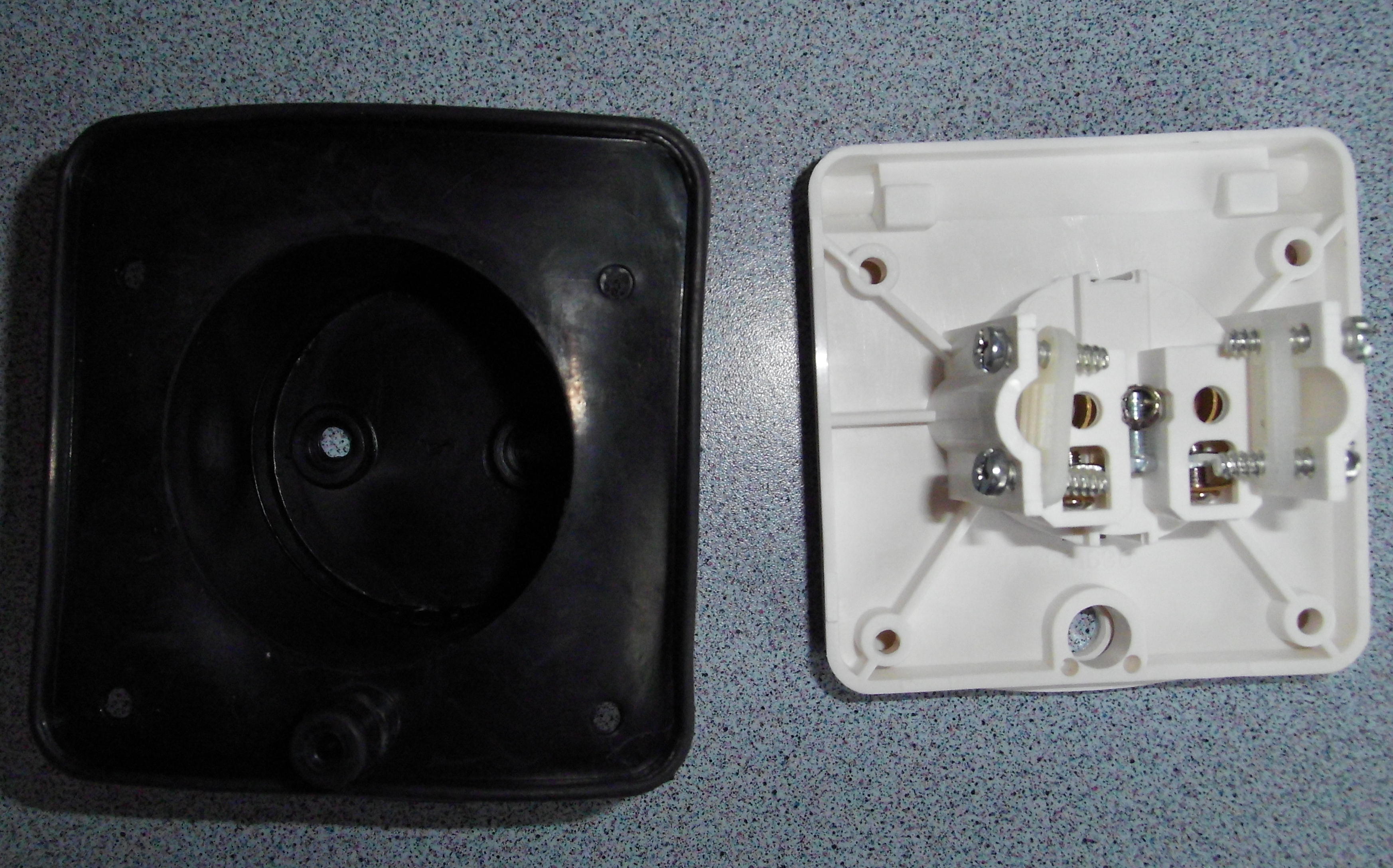Einbau Vorzelt Steckdose mit Deckel Außensteckdose 230 V Weiß 203960b2 NEU