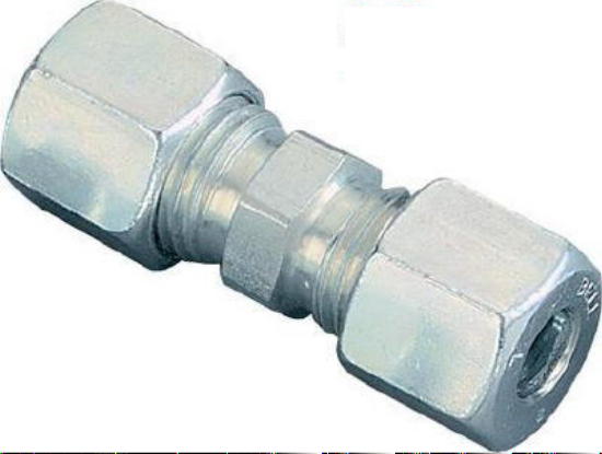Gas Verschraubung gerade für 10 mm Rohr Gasrohr 310f622-1 NEU