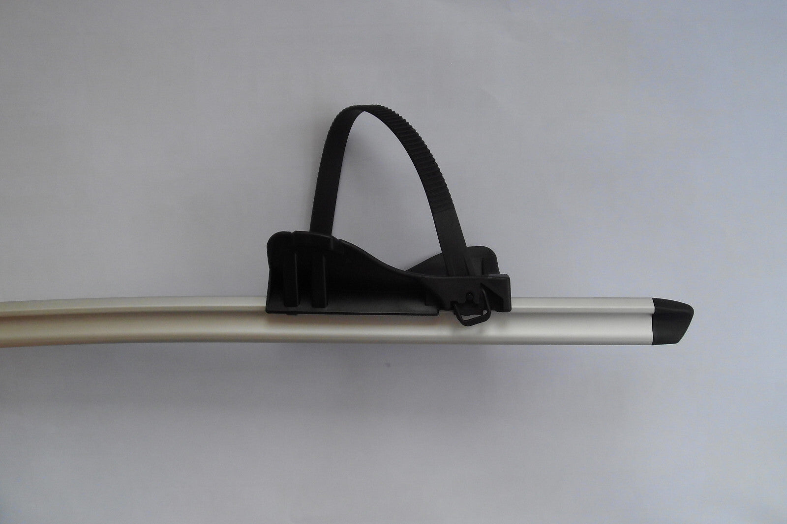 Fahrradträger Austausch Schiene Thule Fatbike Rail Curved 147 cm 89443f NEU
