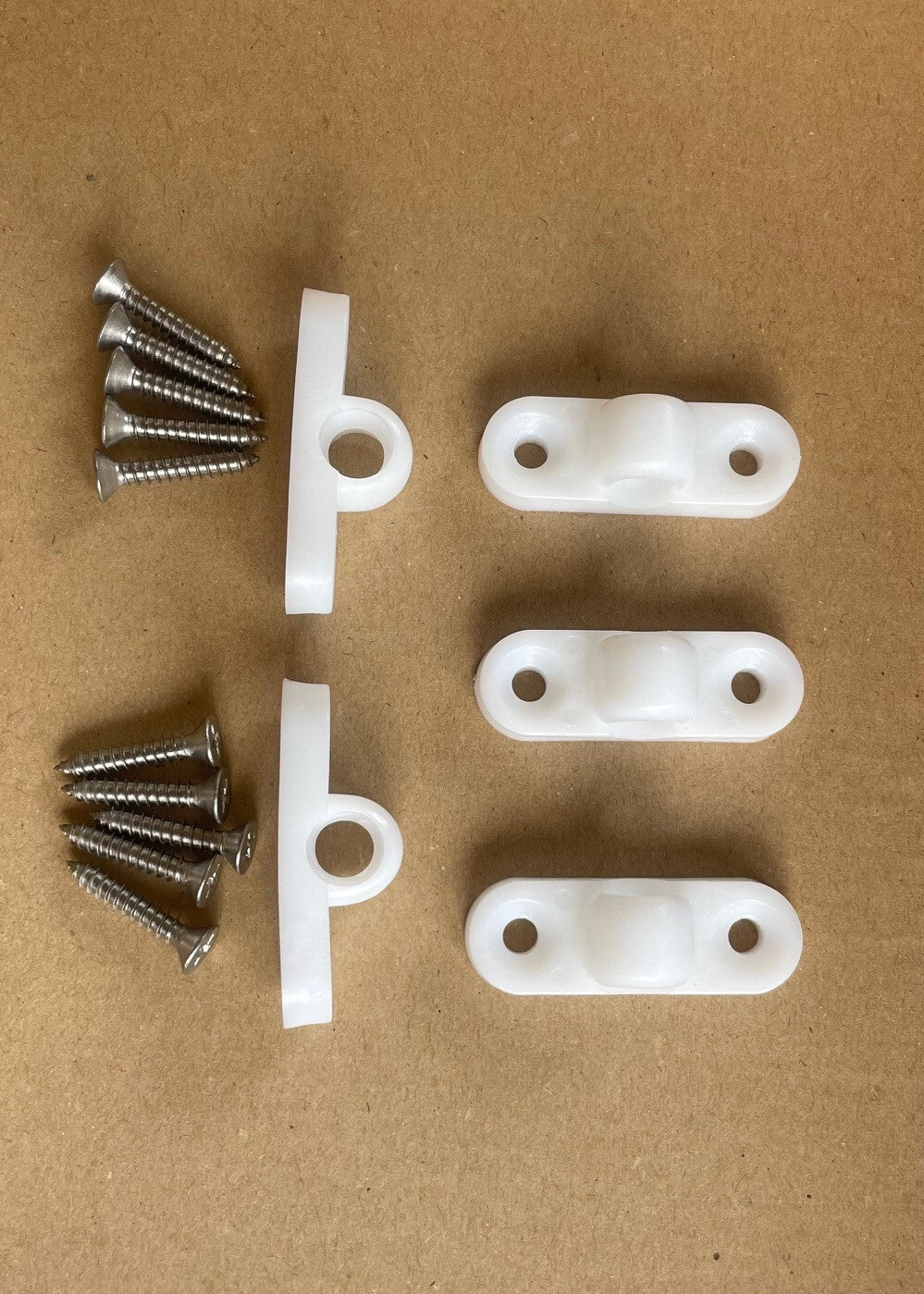 Wandöse 5 St.≙1,79€/St. Kunststoff + Schrauben Öse waagerechte Montage 250630b10