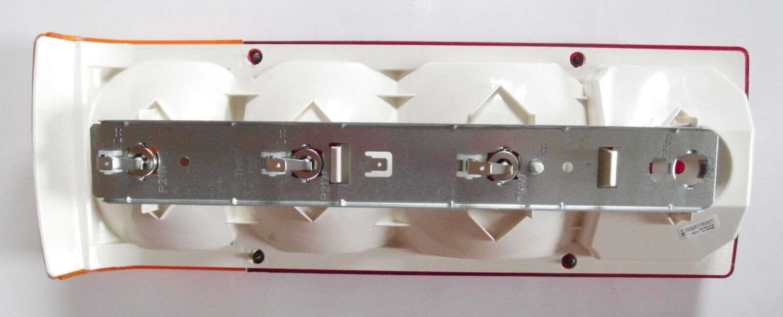 Rückleuchte Schlussleuchte Rücklicht 383 Hella Leuchte re. oder li. 152380b3 NEU