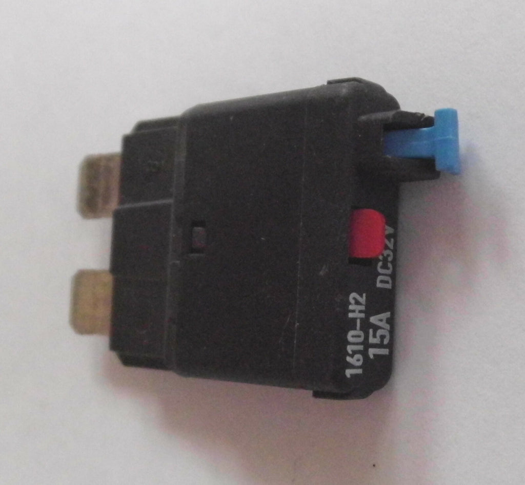 Sicherung 15 A Sicherungsautomat KFZ Flachstecksicherung 322f247-1 NEU