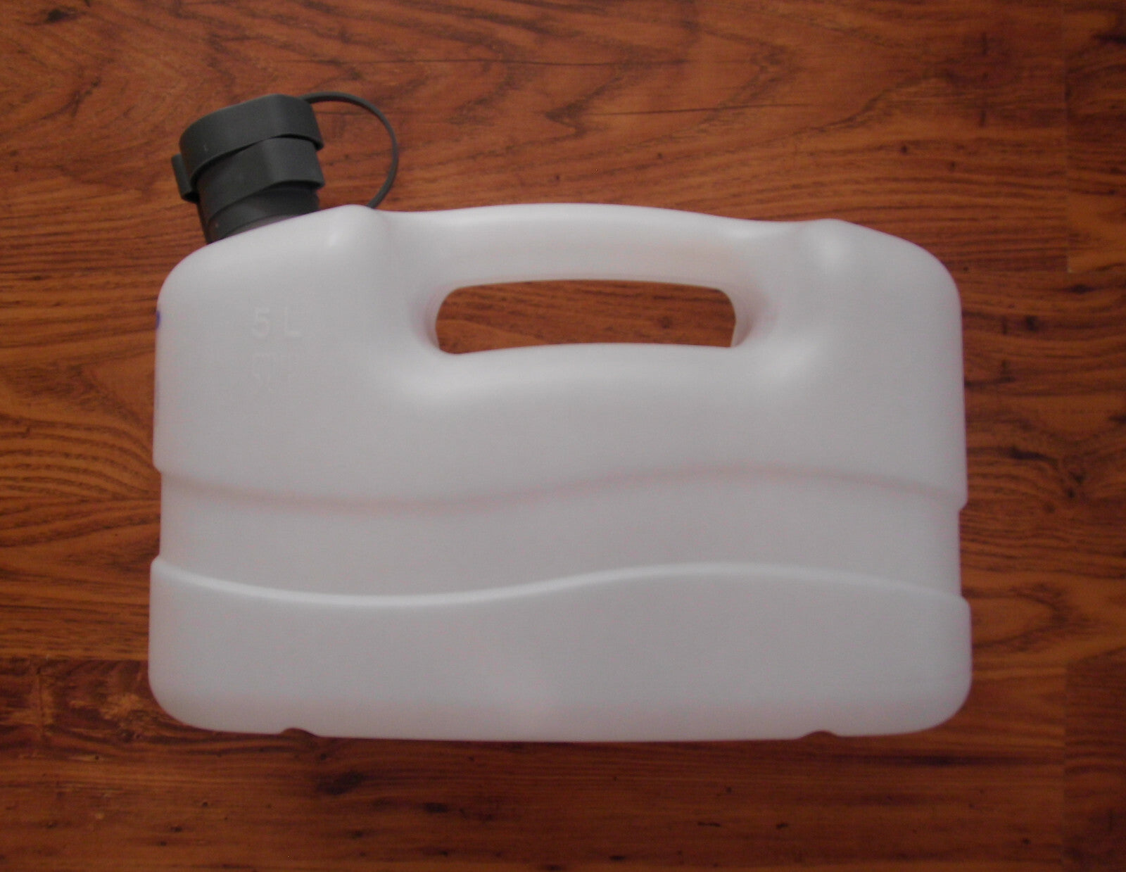 Wasserkanister Kanister 5 L mit Ausgießer 467700b NEU