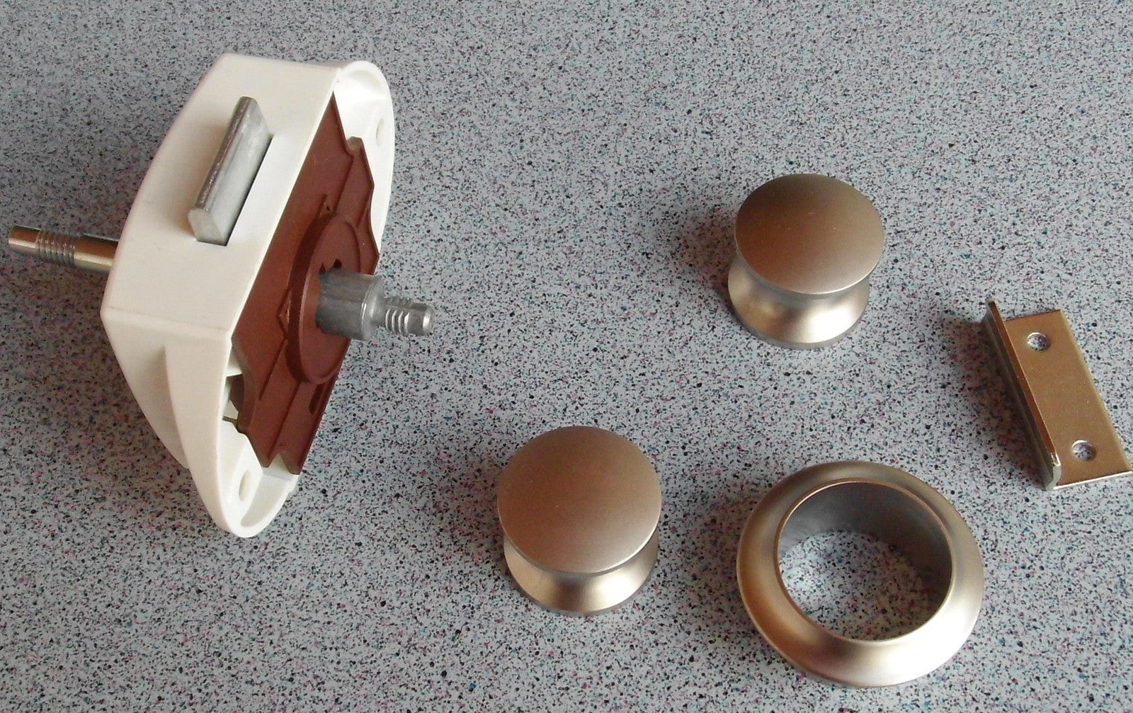 Push Lock Schloss silber/weiß ∢ beidseitig 2 Knöpfe+ 1 Rosette o.L. 200201Lg NEU
