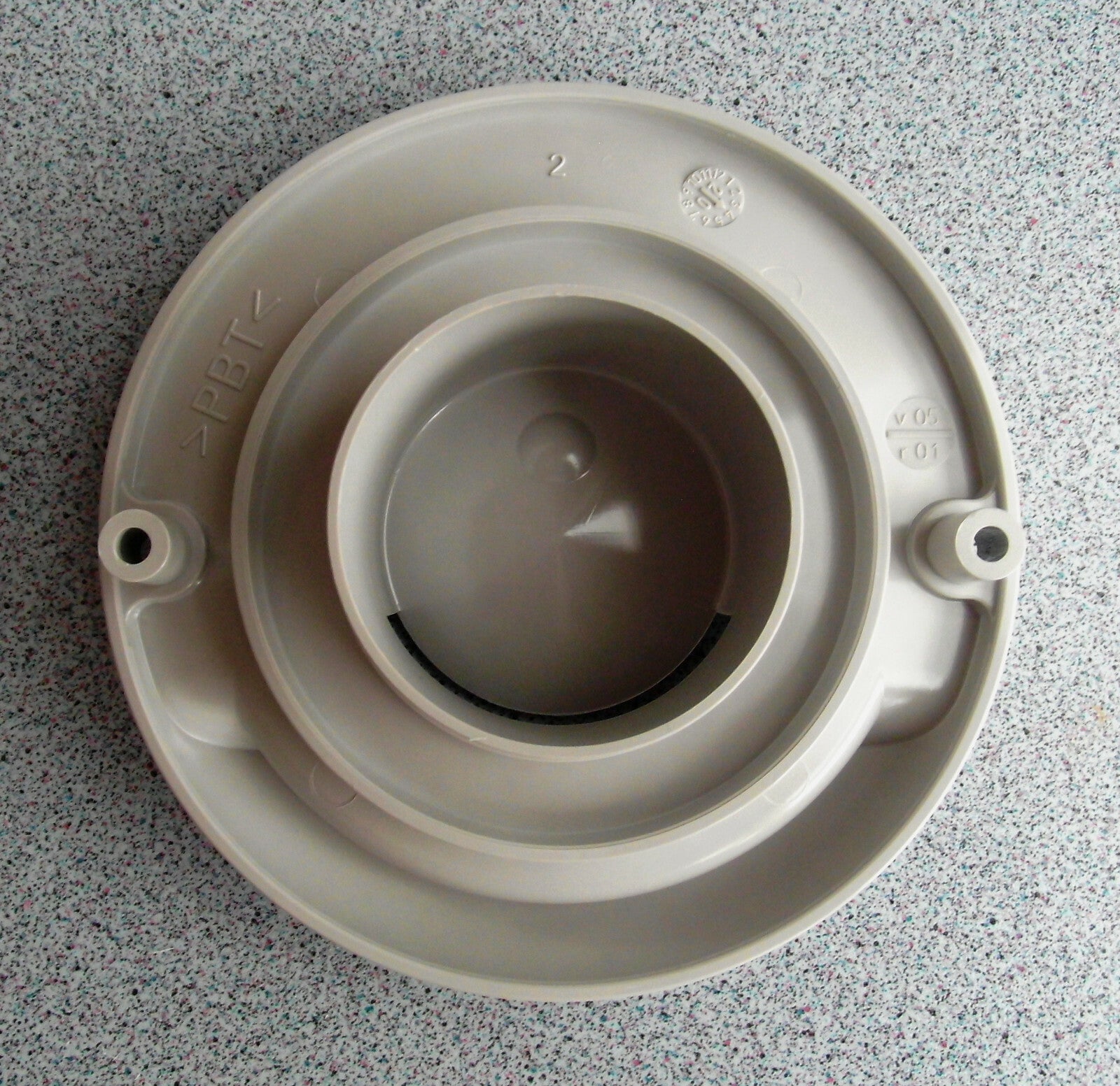 Wandkamin Außenteil ZR80 hellgrau für Gas Heizung Boiler 4xxx Truma 309f684 NEU