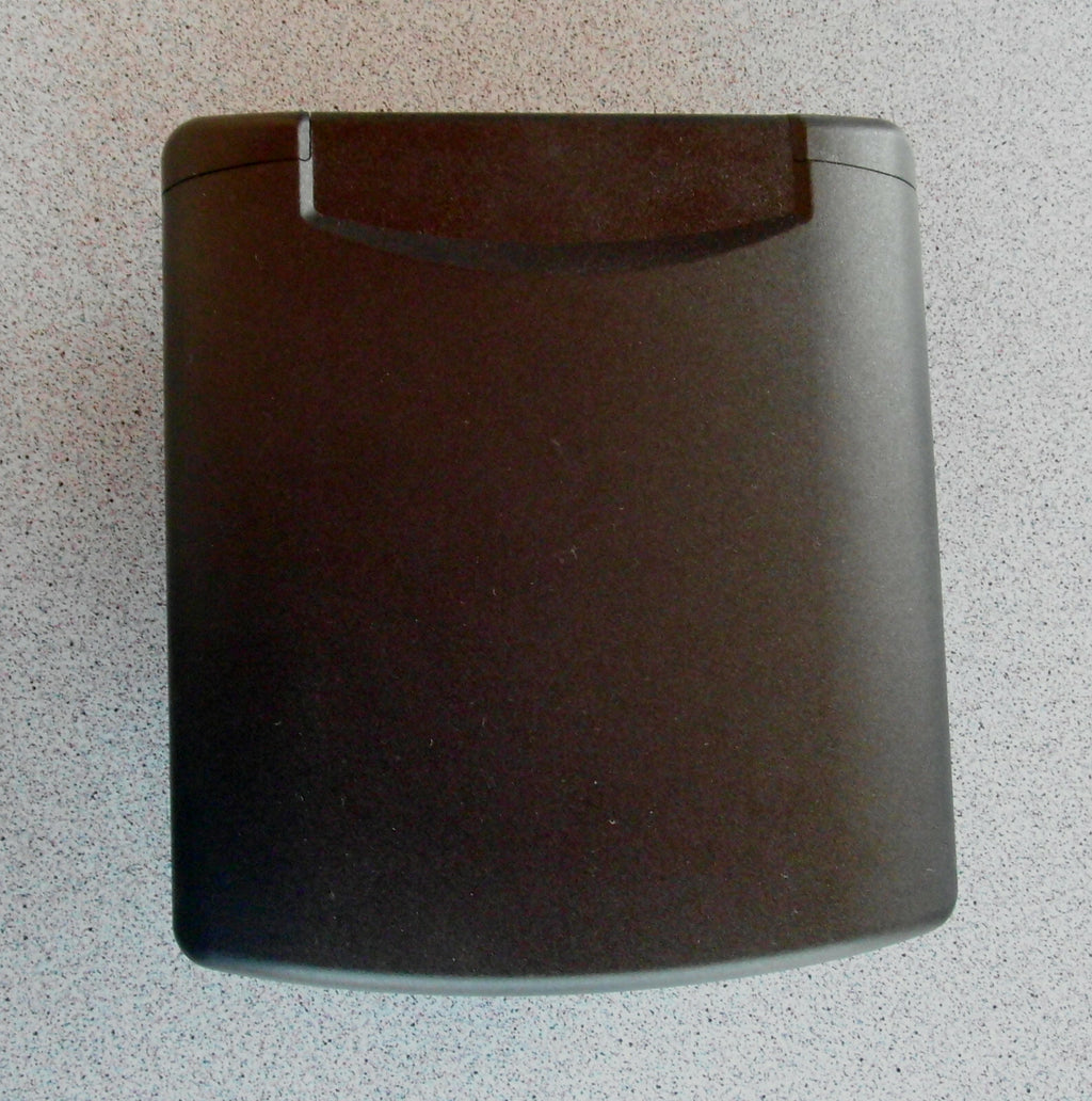 Versorgungs Klappe mit Magnetdeckel schwarz Leerdose offen 300f882 NEU
