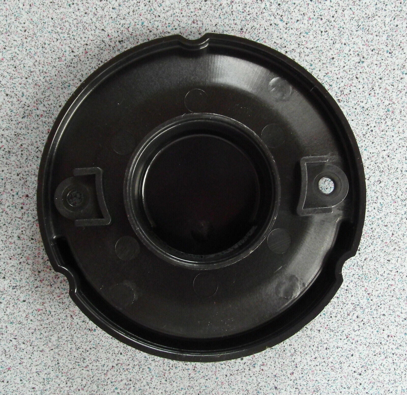 Wandkamin Außenteil WK schwarz f. trumatic E 2400 Truma Gas Heizung  309f691 NEU