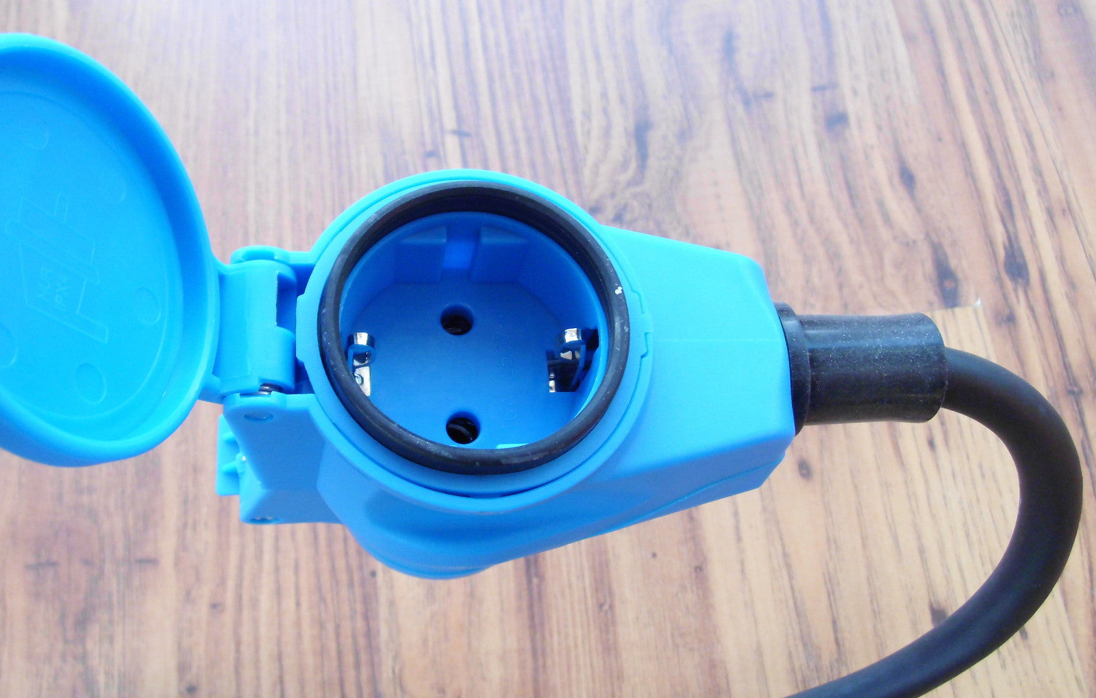 Adapterkabel 230 V CEE Stecker, CEE Winkel Kupplung + Schukokupplung 80588p NEU