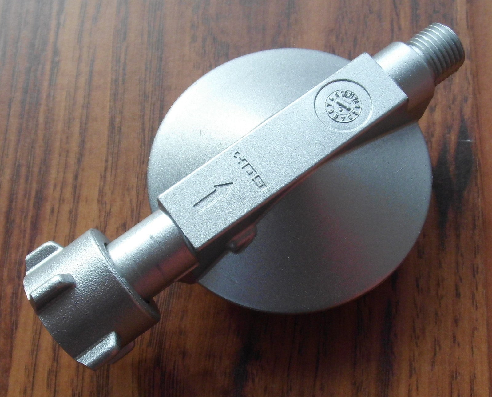 Gas Druck Regler 1,0 kg/h Gasregler EN 61 für Grill 29/ 30mbar 310f703-1 NEU