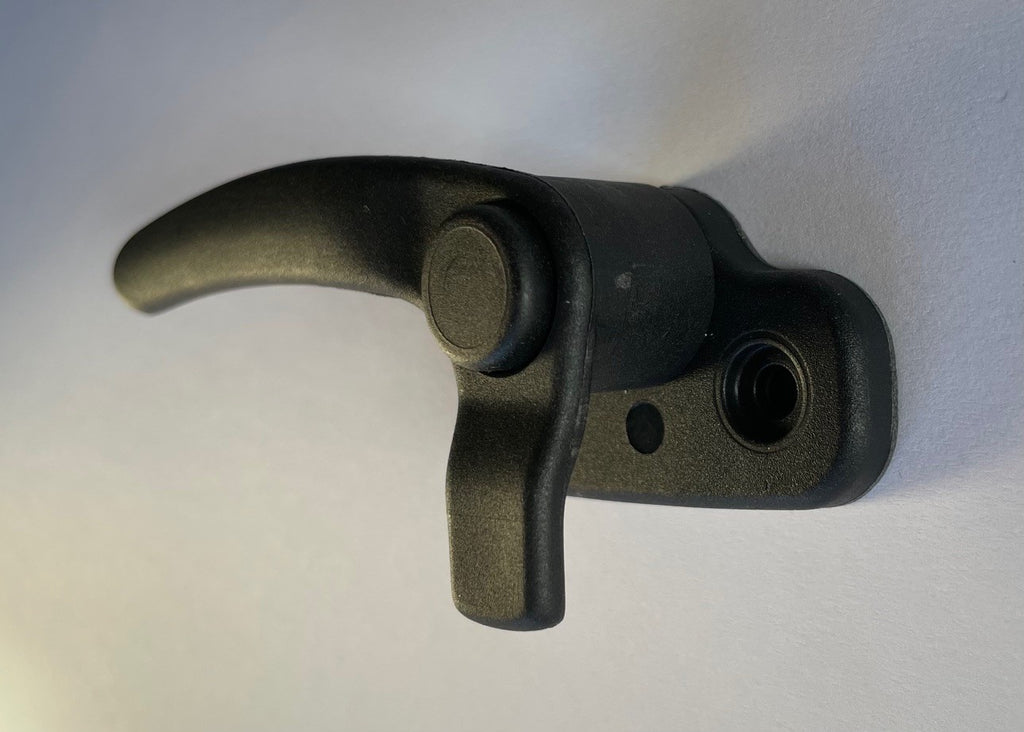 Verschluss Riegel m. Sperrknopf für Fenster S7 alt Aufsteller 08259m links NEU