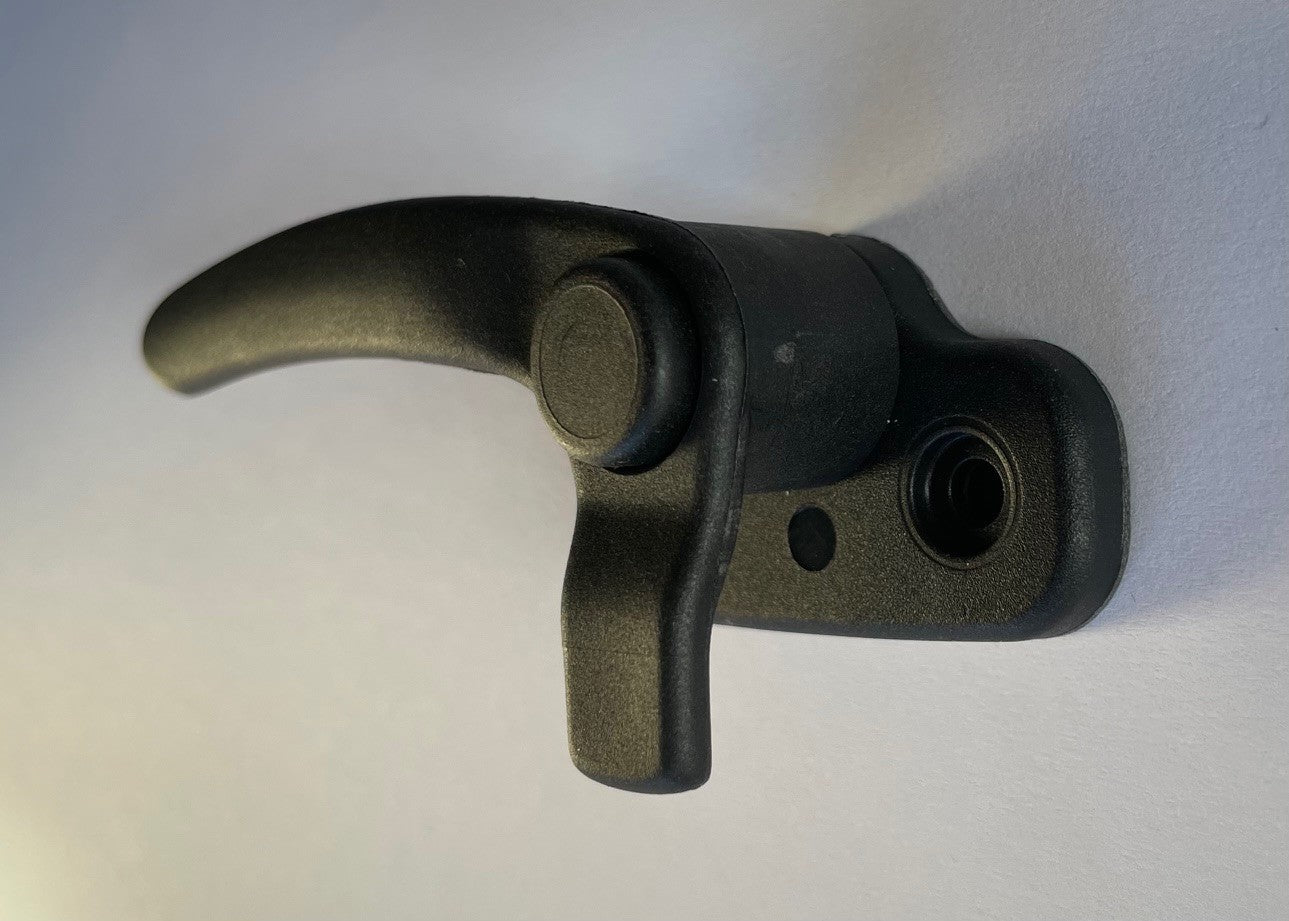 Verschluss Riegel m. Sperrknopf für Fenster S7 alt Aufsteller 08259m links NEU