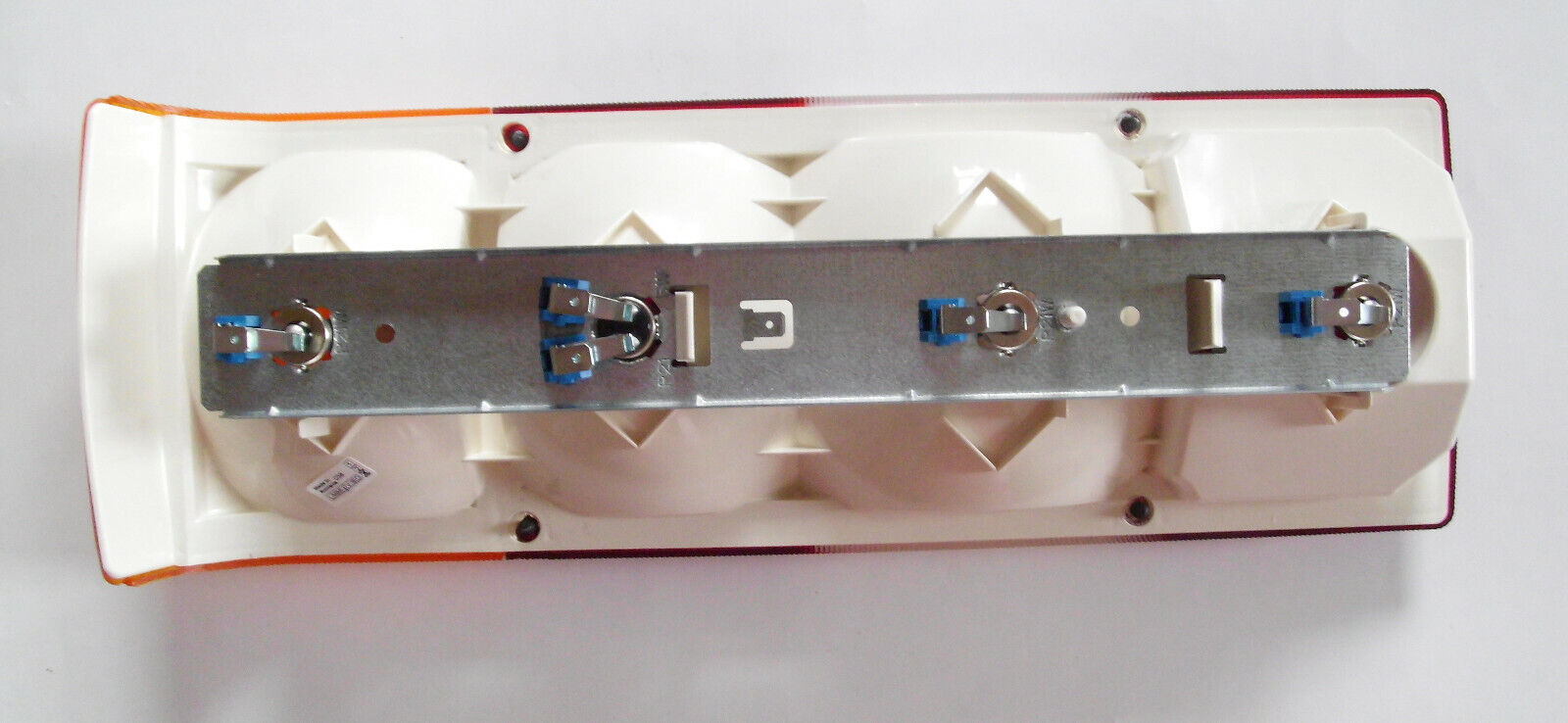 Rückleuchte Schlussleuchte Rücklicht Hella Leuchte gelb/rot/weiß/rot 140f037 NEU
