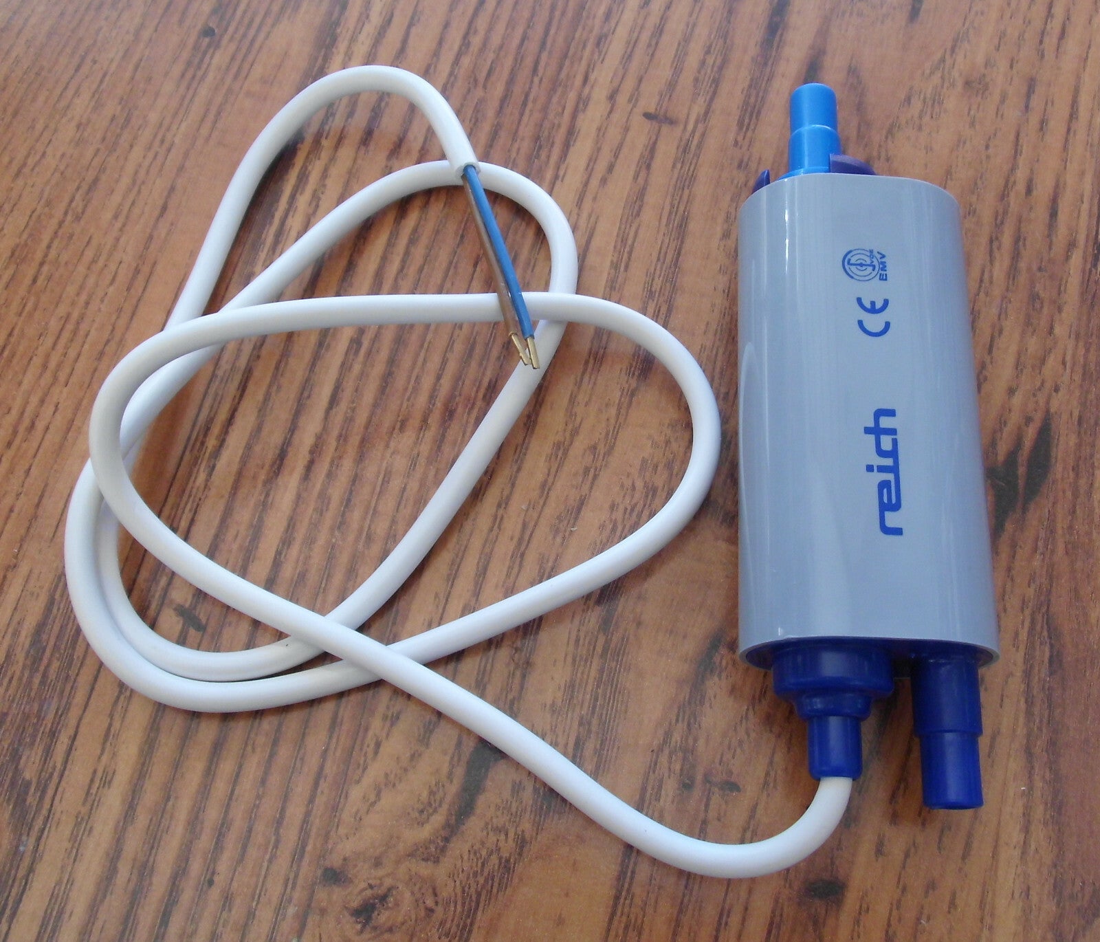 Wasserpumpe Verstärkerpumpe 18 L Tauchpumpe Reich 0,8 bar 300f103-1 NEU