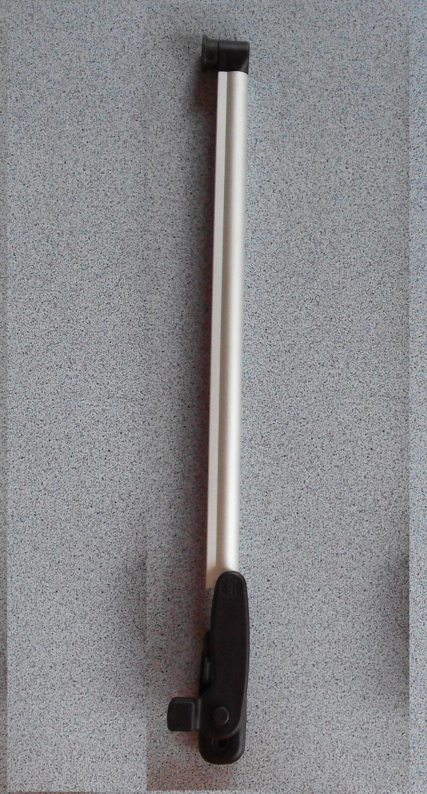 Fenster Aufsteller Klick-Klack Aussteller NW550 S4 Seitz links  208f057-L NEU