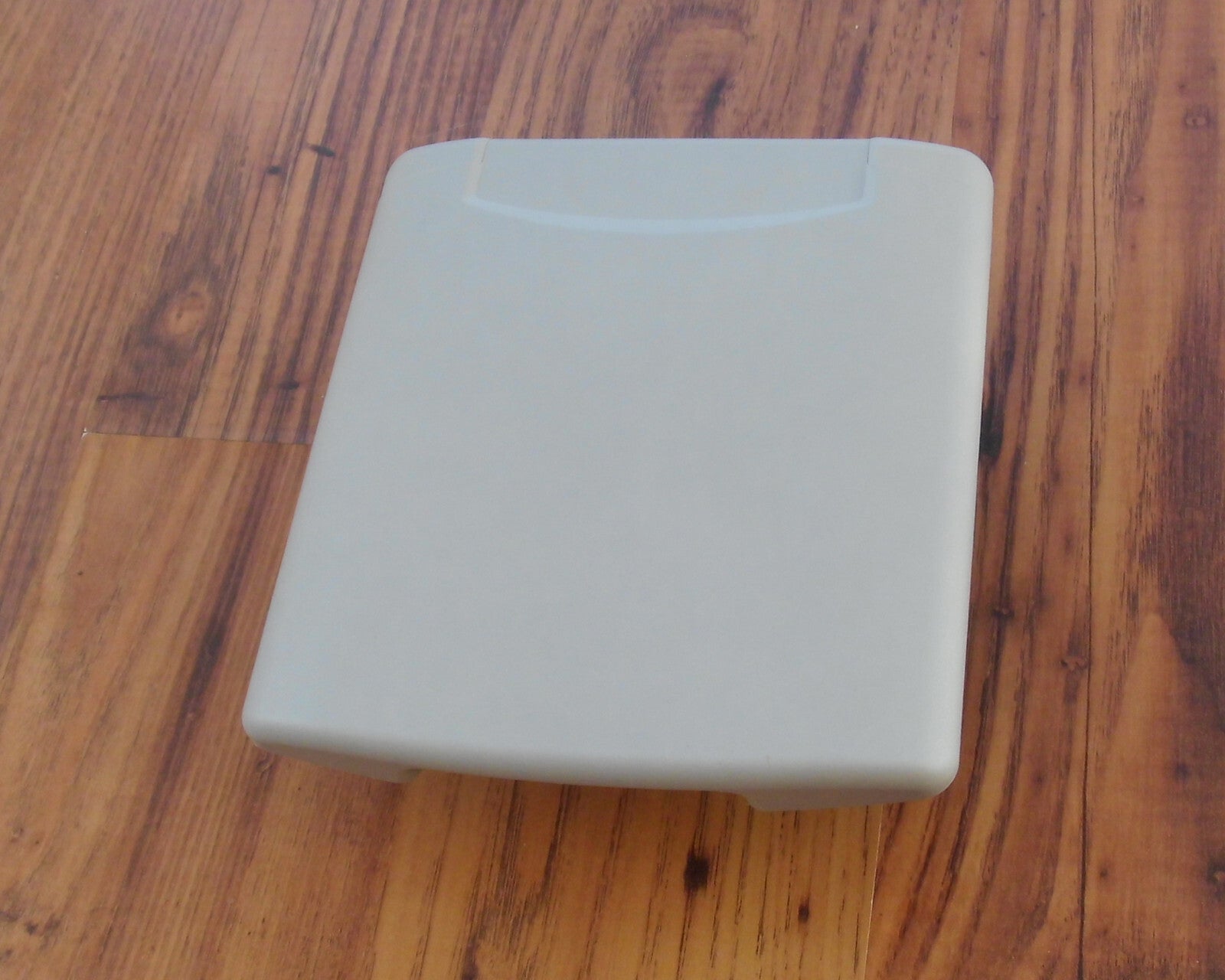 Versorgungs Klappe mit Magnetdeckel hellgrau Leerdose offen 652502r NEU