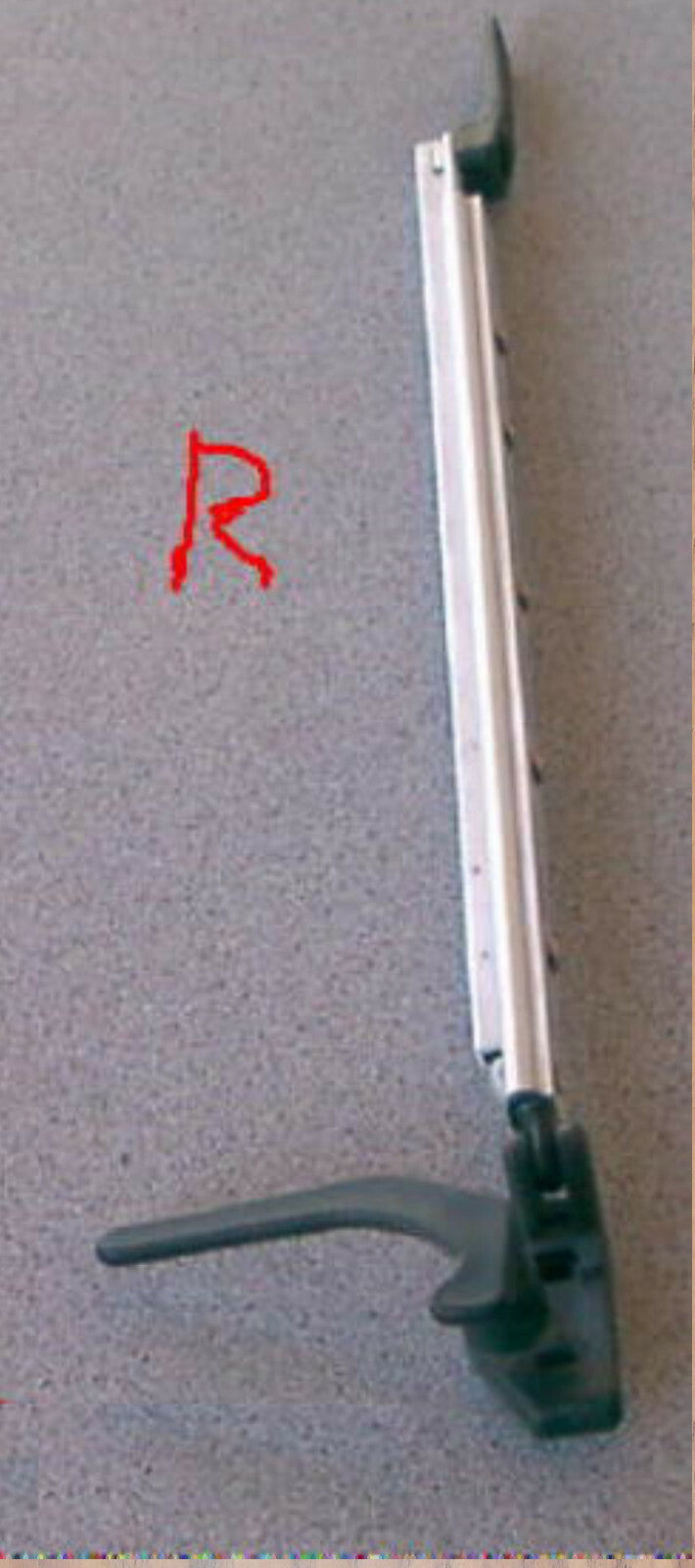 Fenster Aufsteller 23 rechts Halter Aussteller zum Schrauben Riegel  322591r NEU