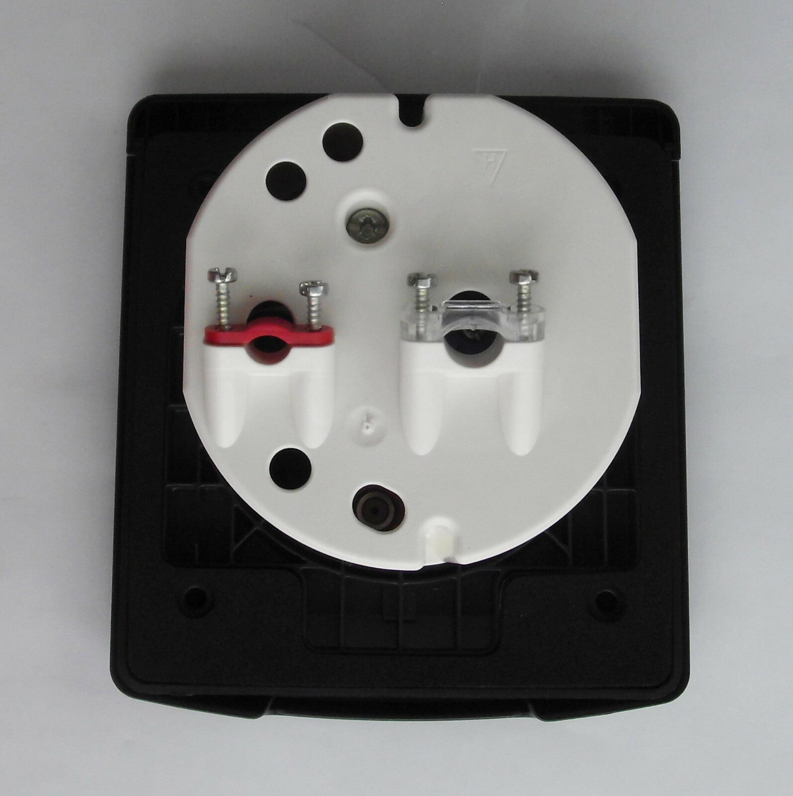 Vorzelt Entnahme Außen Steckdose 12/230 V SAT TV schwa. Magnetdeckel 320f976 NEU