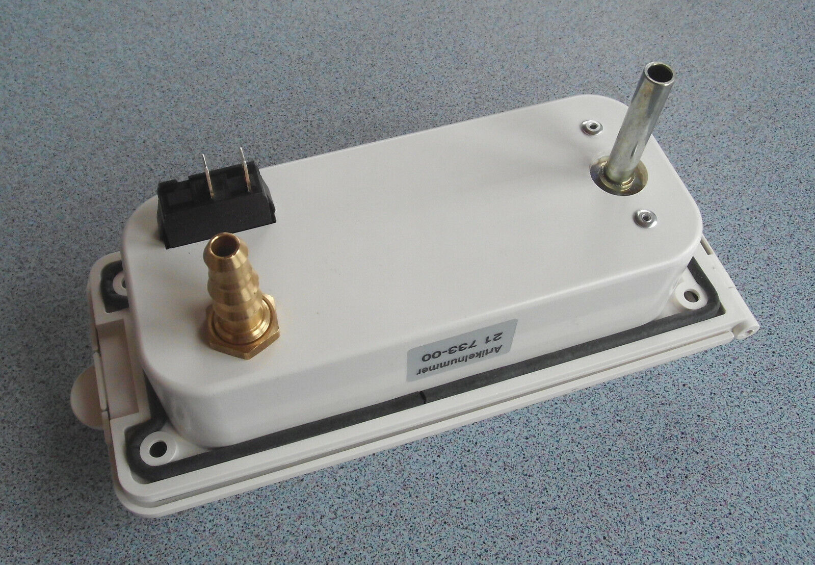 Gas Sicherheits Steckdose +Wasser außen GOK Versorgungsklappe cremew 310f973 NEU