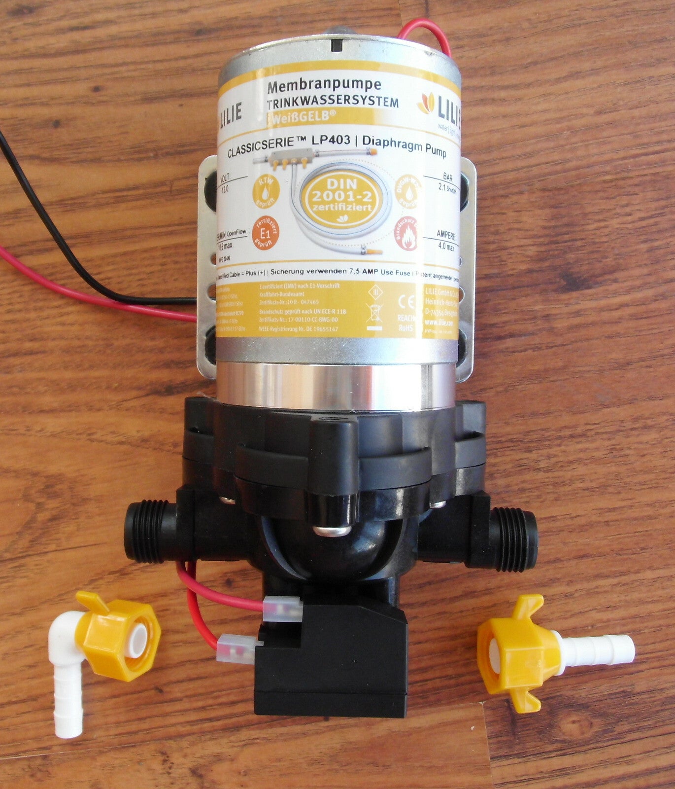 Lilie Wasserpumpe LP403 Classic 12 V Druckwasser Pumpe 10,6 L  303f112 NEU