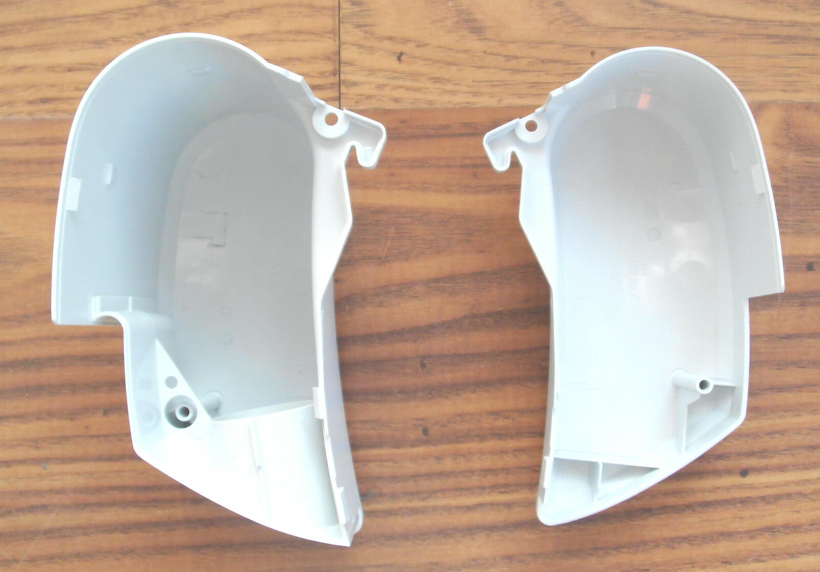 Abdeckkappe 2 Endkappen re + li Markise Omnistor 6200 weiß Thule 09704m NEU