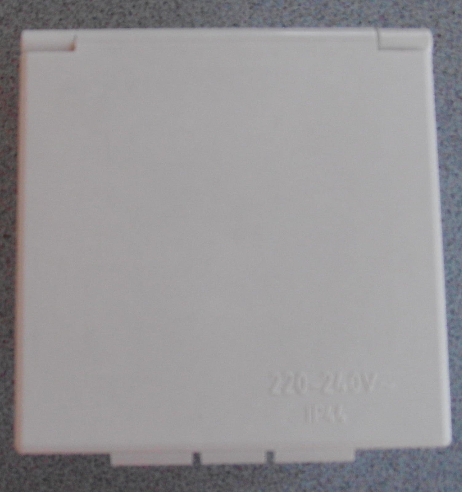 Vorzelt Entnahme Außen Steckdose Multi 12/230 V SAT TV weiß  75415m NEU